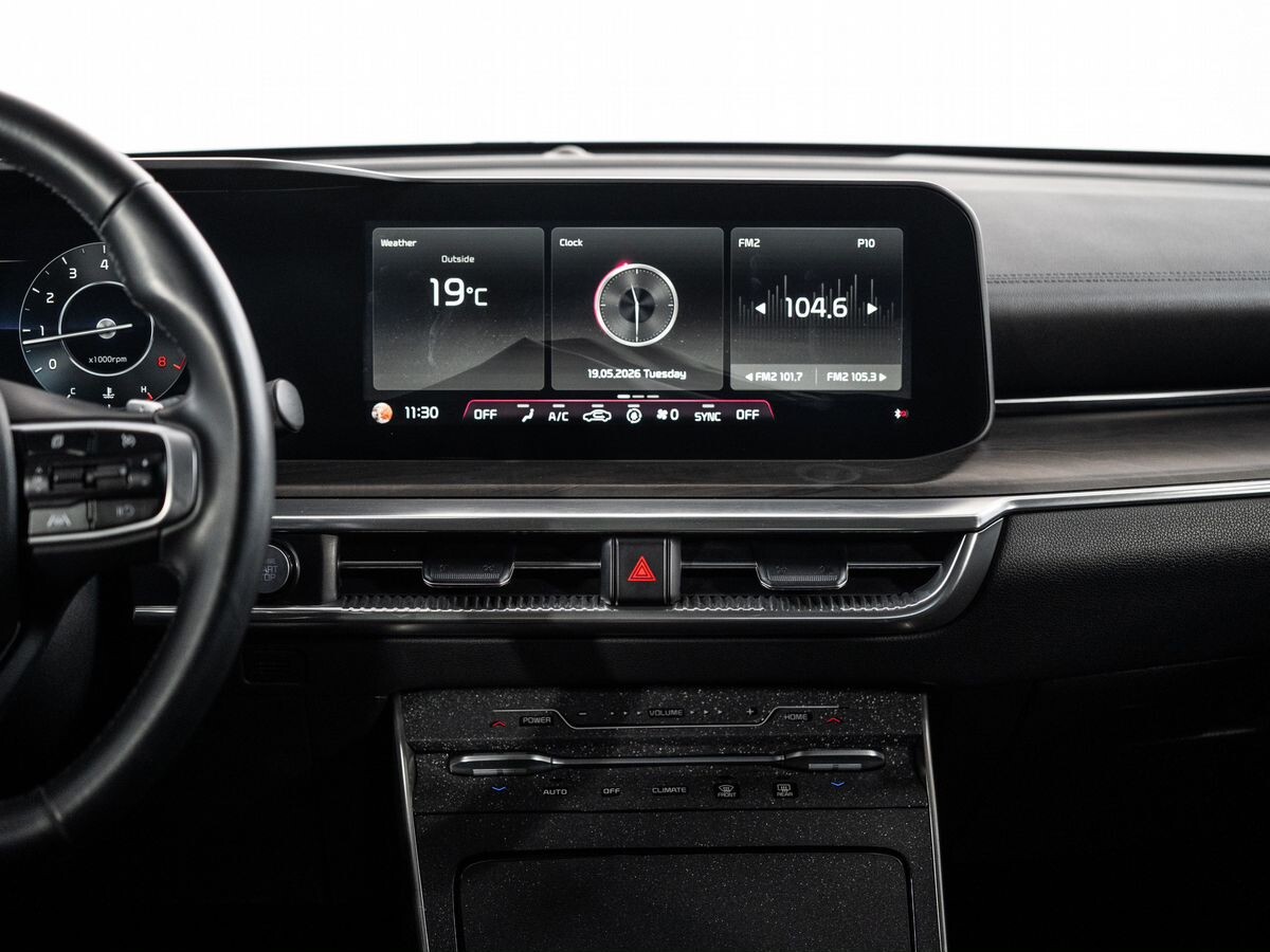 Kia K5 2021 - фото автомобиля