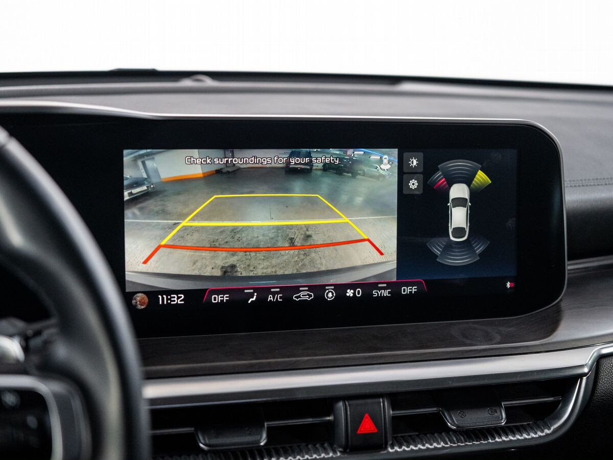 Kia K5 2021 - фото автомобиля