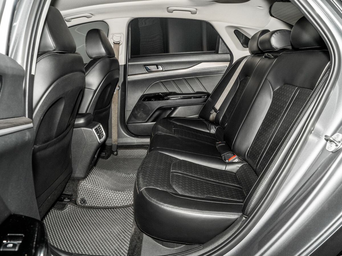 Kia K5 2021 - фото автомобиля