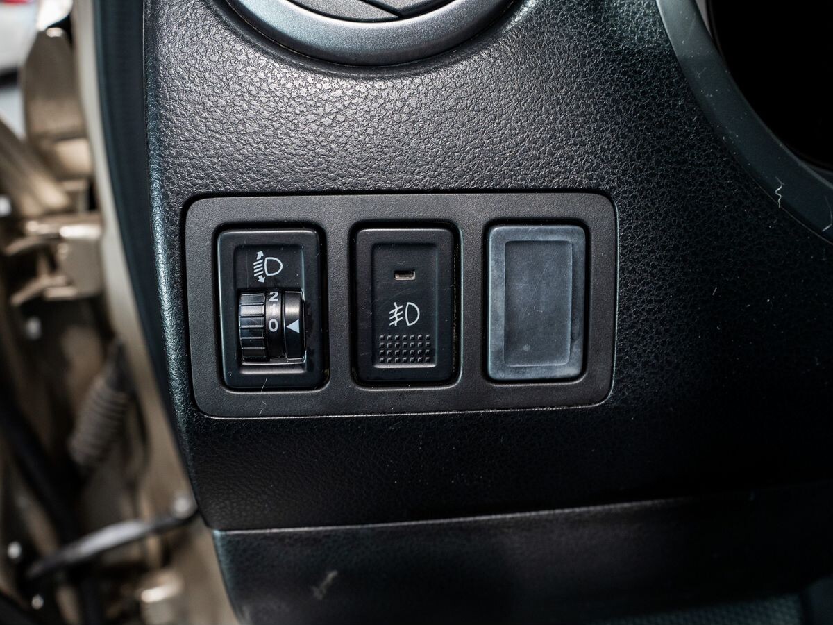 Suzuki Grand Vitara 2010 - фото автомобиля