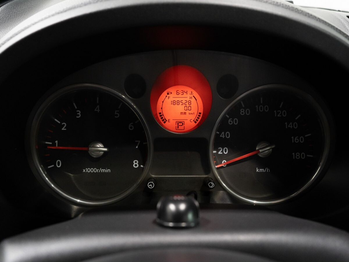 Nissan X-Trail 2010 - фото автомобиля