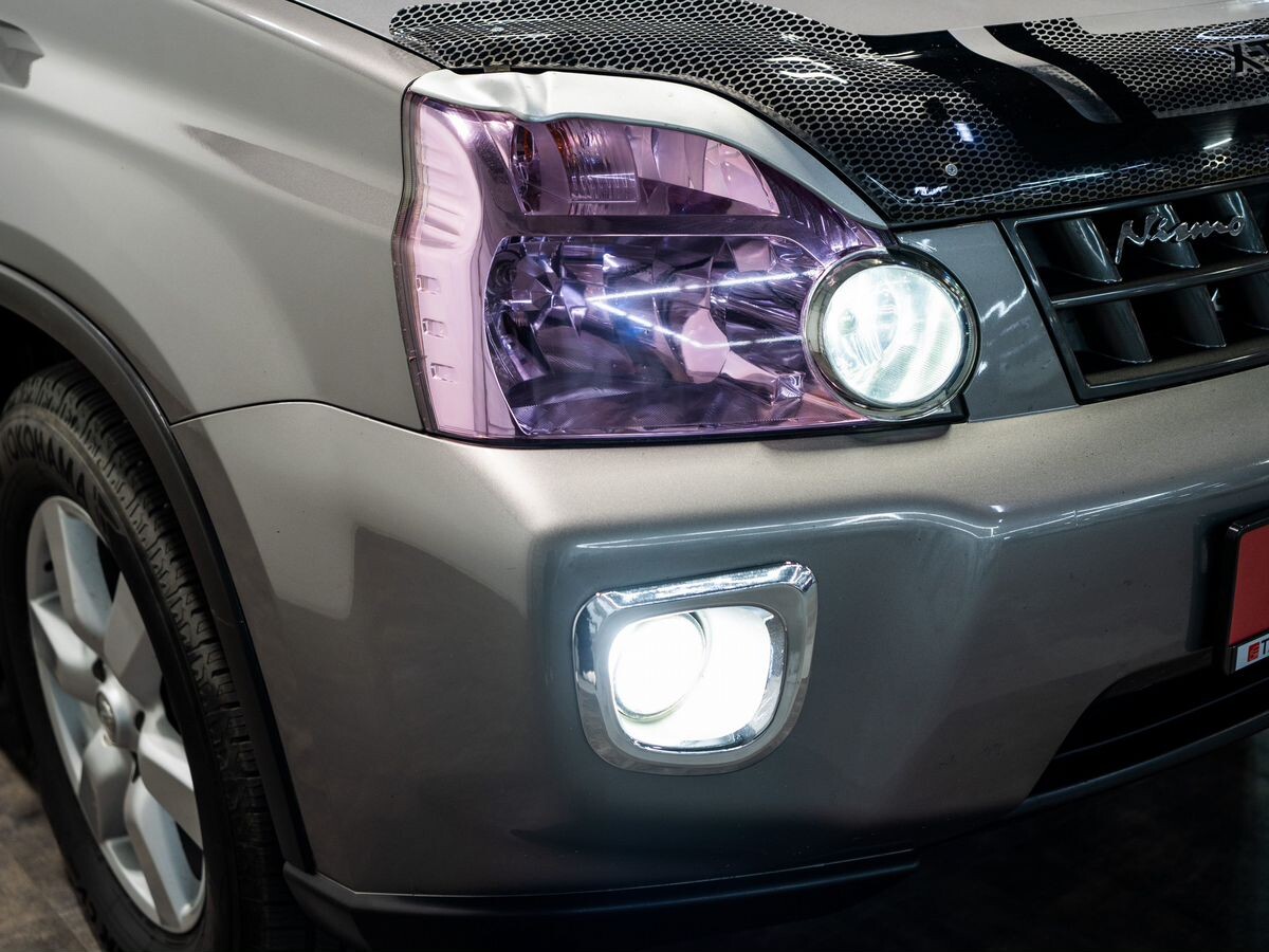 Nissan X-Trail 2010 - фото автомобиля