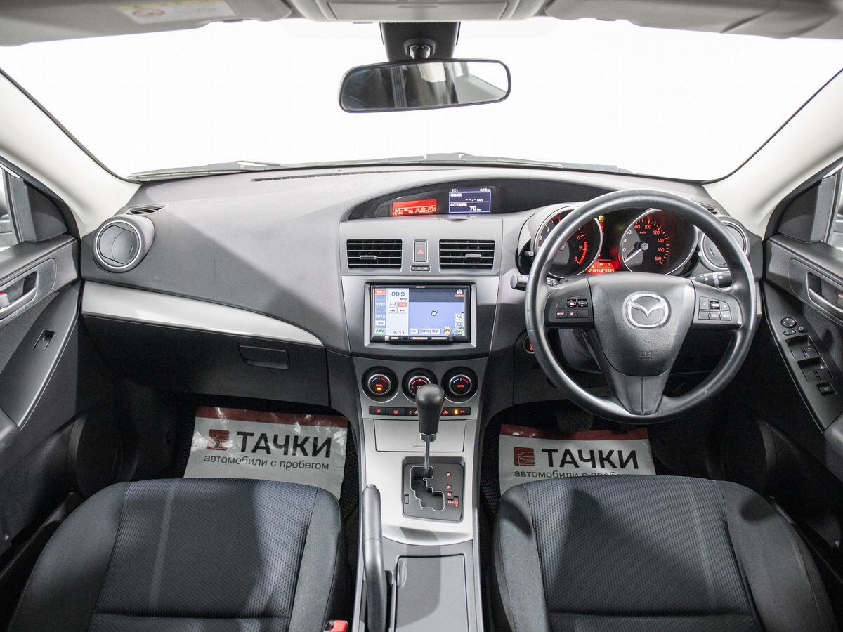 Mazda Axela 2010 - фото автомобиля