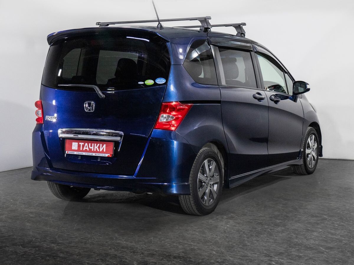 Honda Freed 2009 - фото автомобиля
