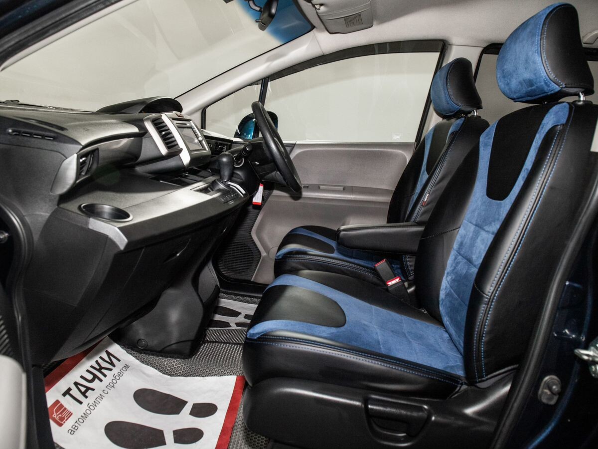 Honda Freed 2009 - фото автомобиля