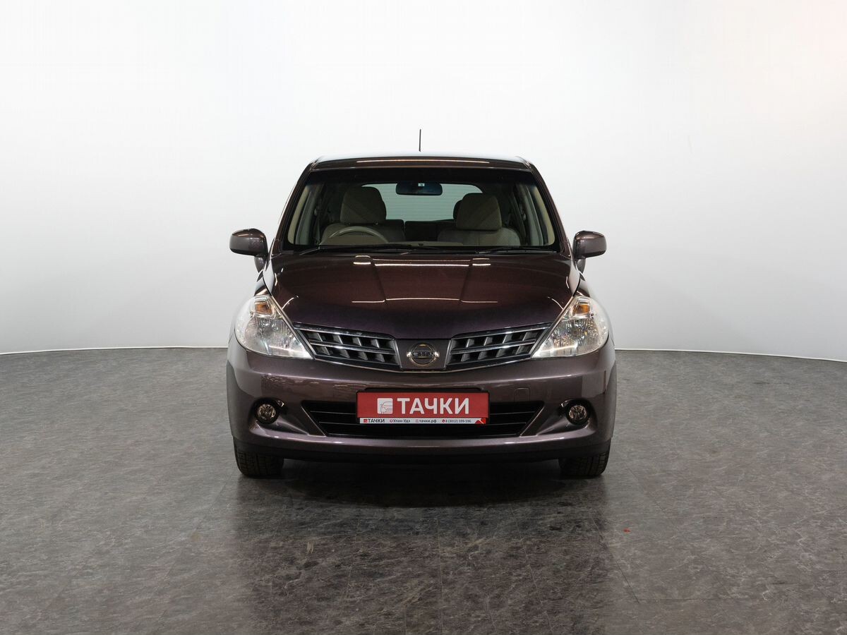Nissan Tiida 2008 - фото автомобиля
