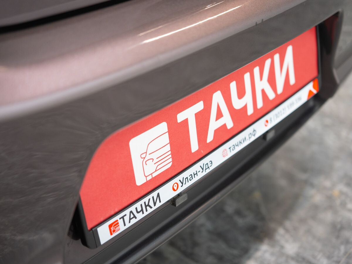 Nissan Tiida 2008 - фото автомобиля
