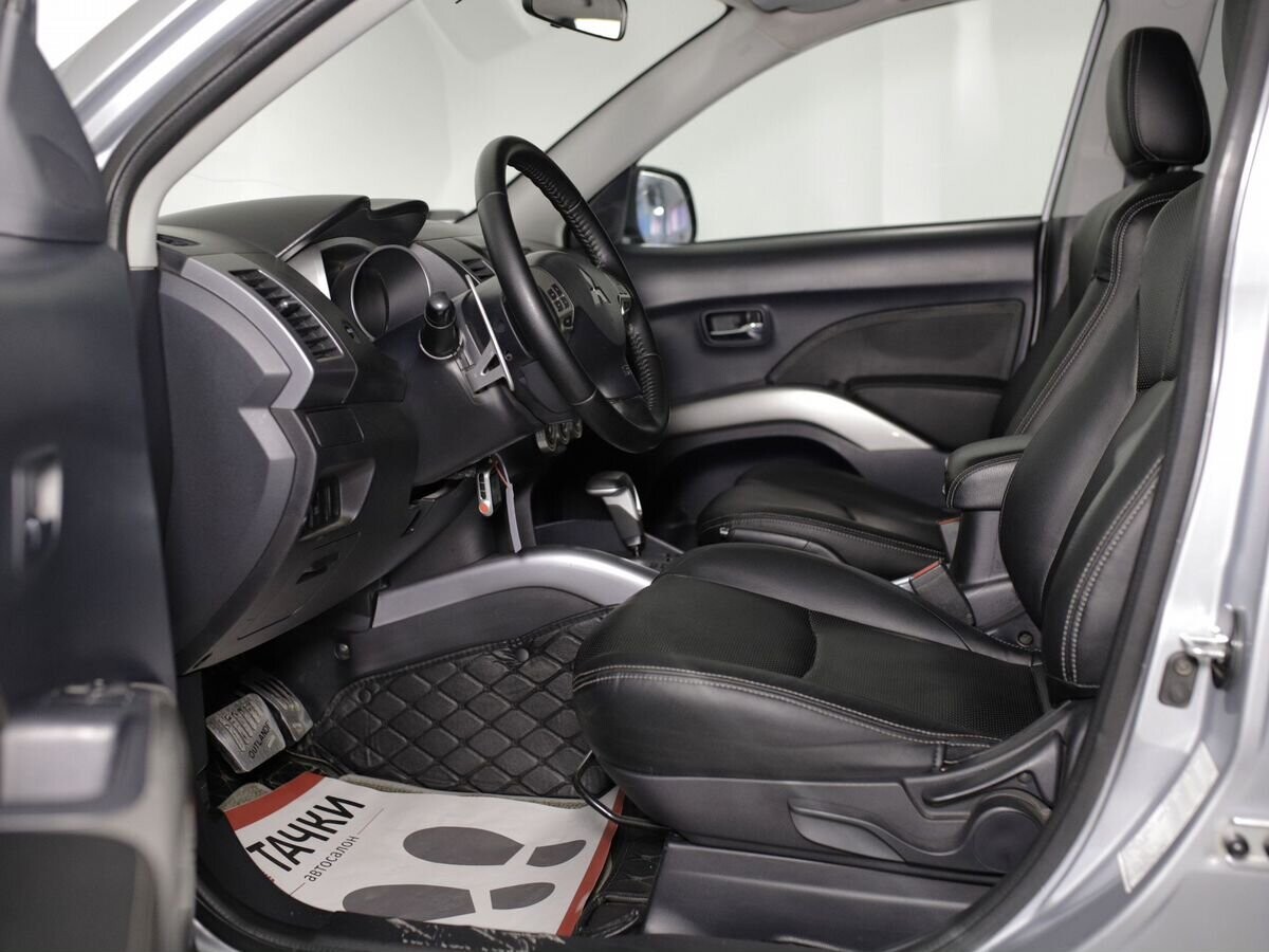 Mitsubishi Outlander 2007 - фото автомобиля
