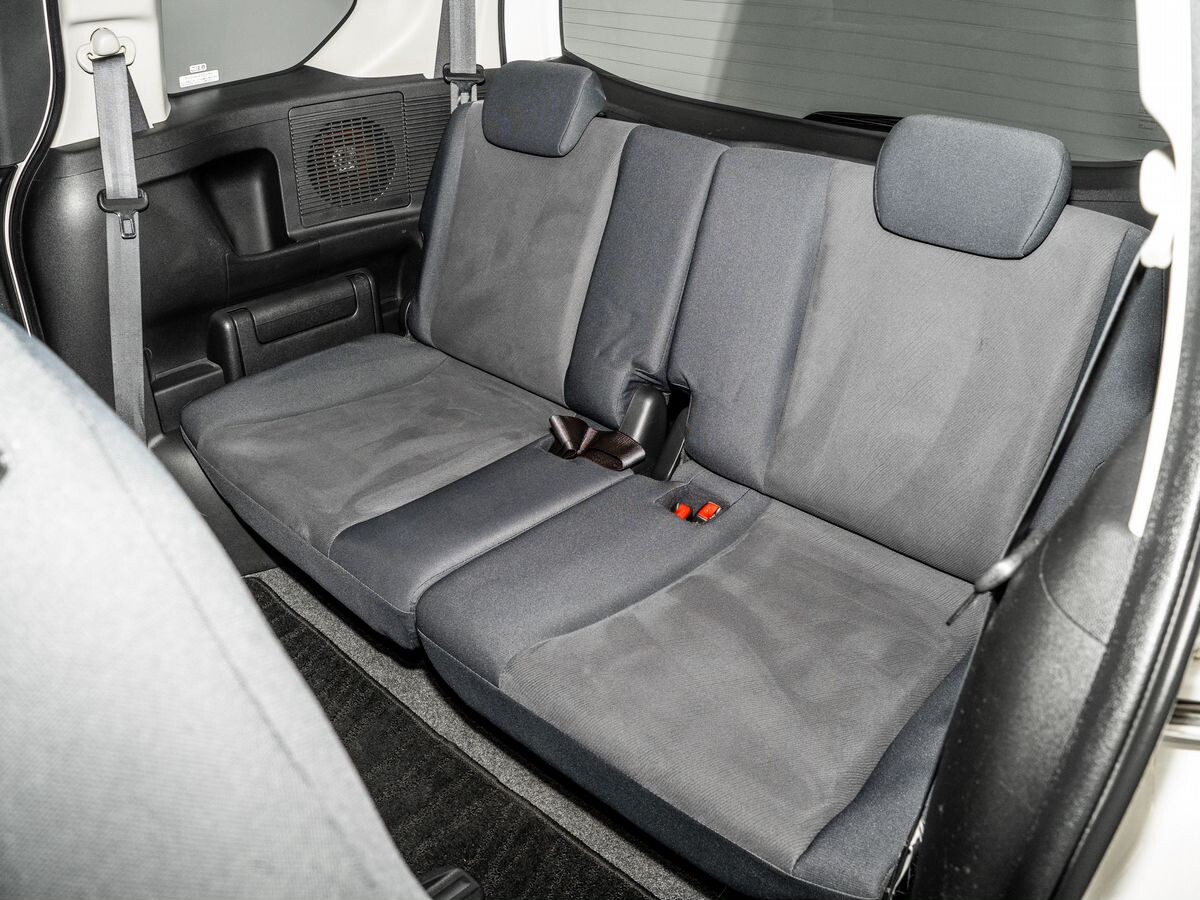 Honda Freed 2009 - фото автомобиля