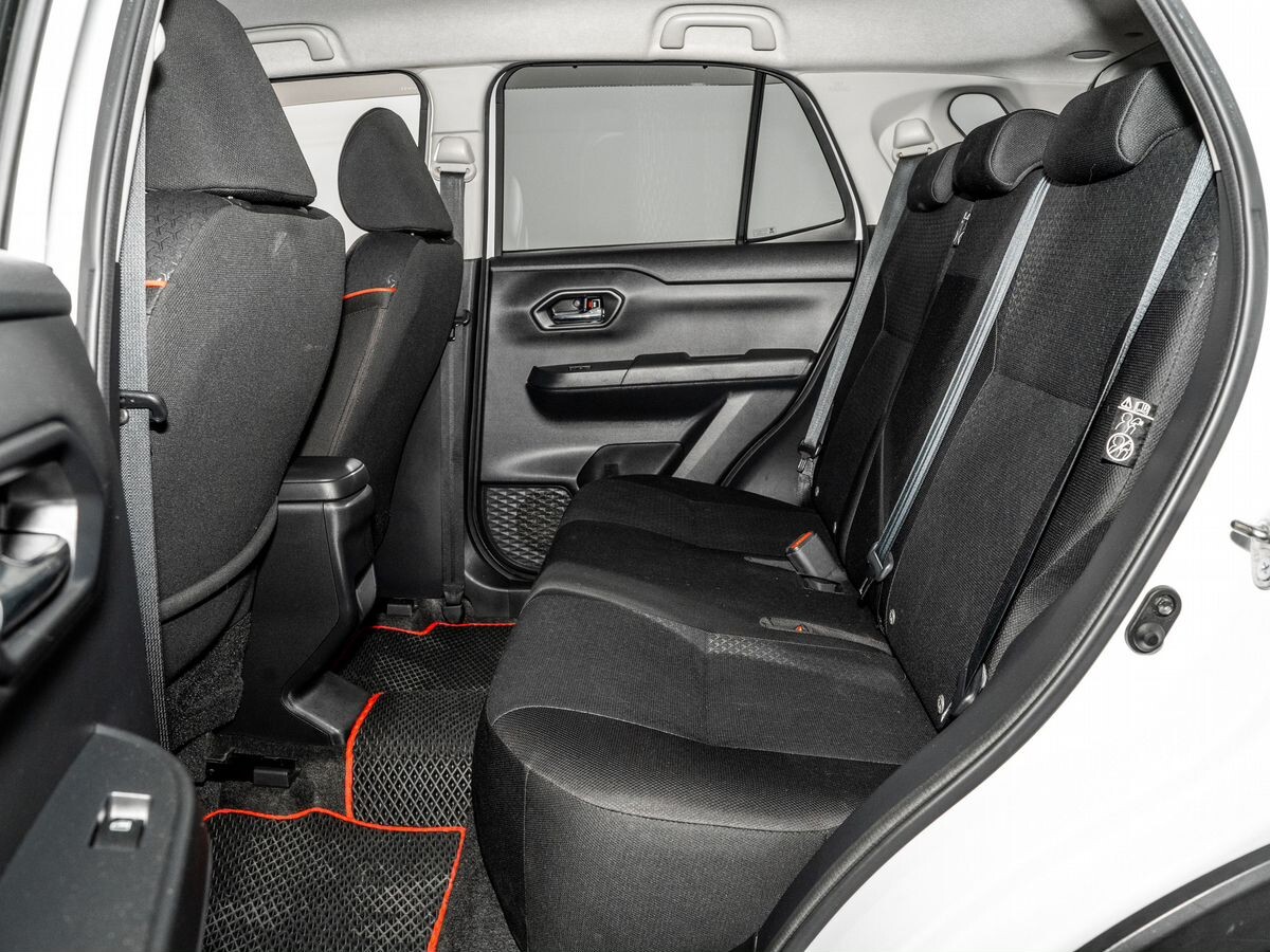 Toyota Raize 2020 - фото автомобиля