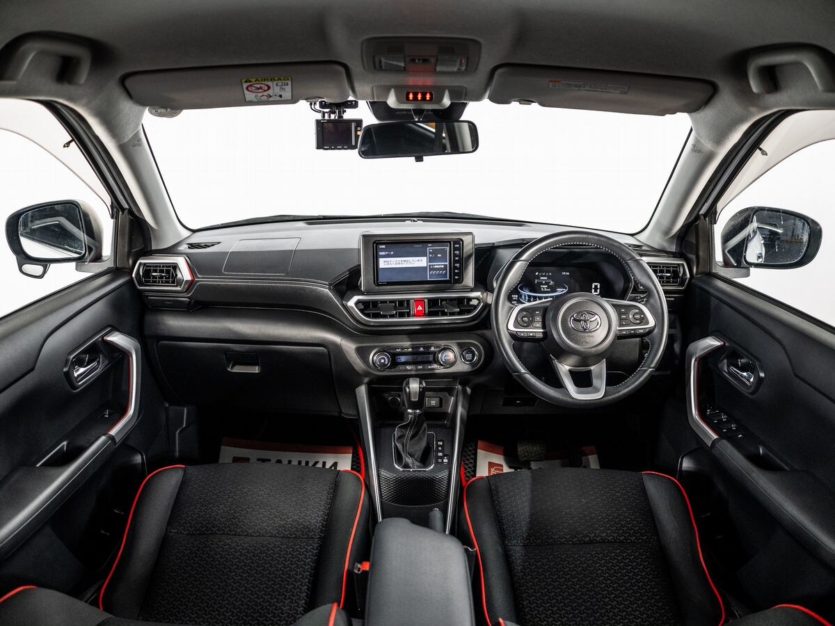Toyota Raize 2020 - фото автомобиля
