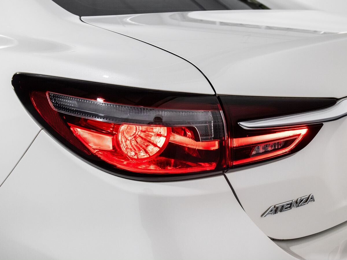 Mazda Atenza 2018 - фото автомобиля