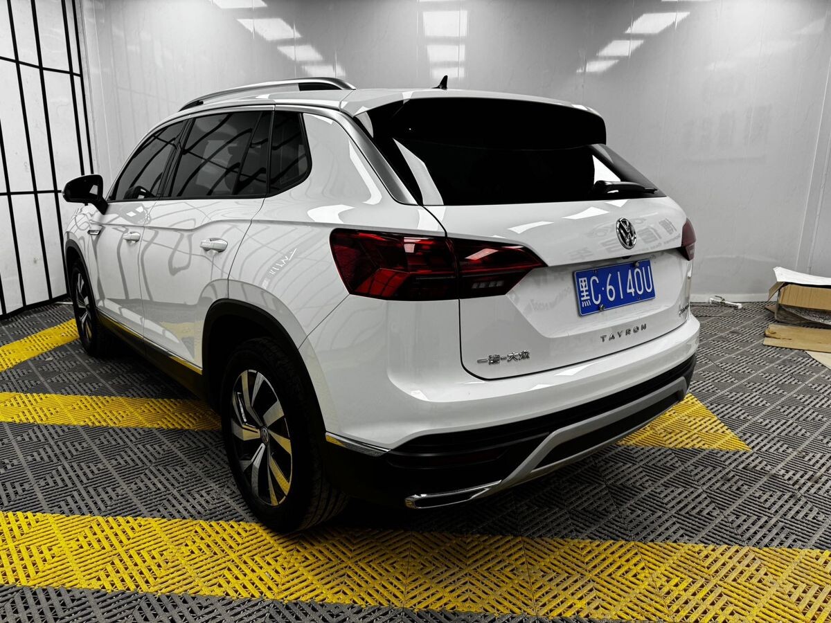 Volkswagen Tayron 2021 - фото автомобиля