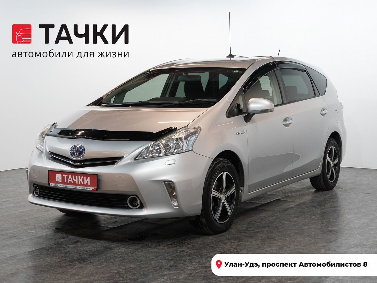 Toyota Prius Alpha 2013 - фото автомобиля