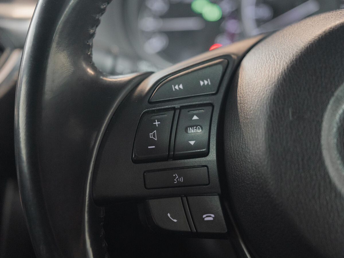 Mazda Atenza 2016 - фото автомобиля
