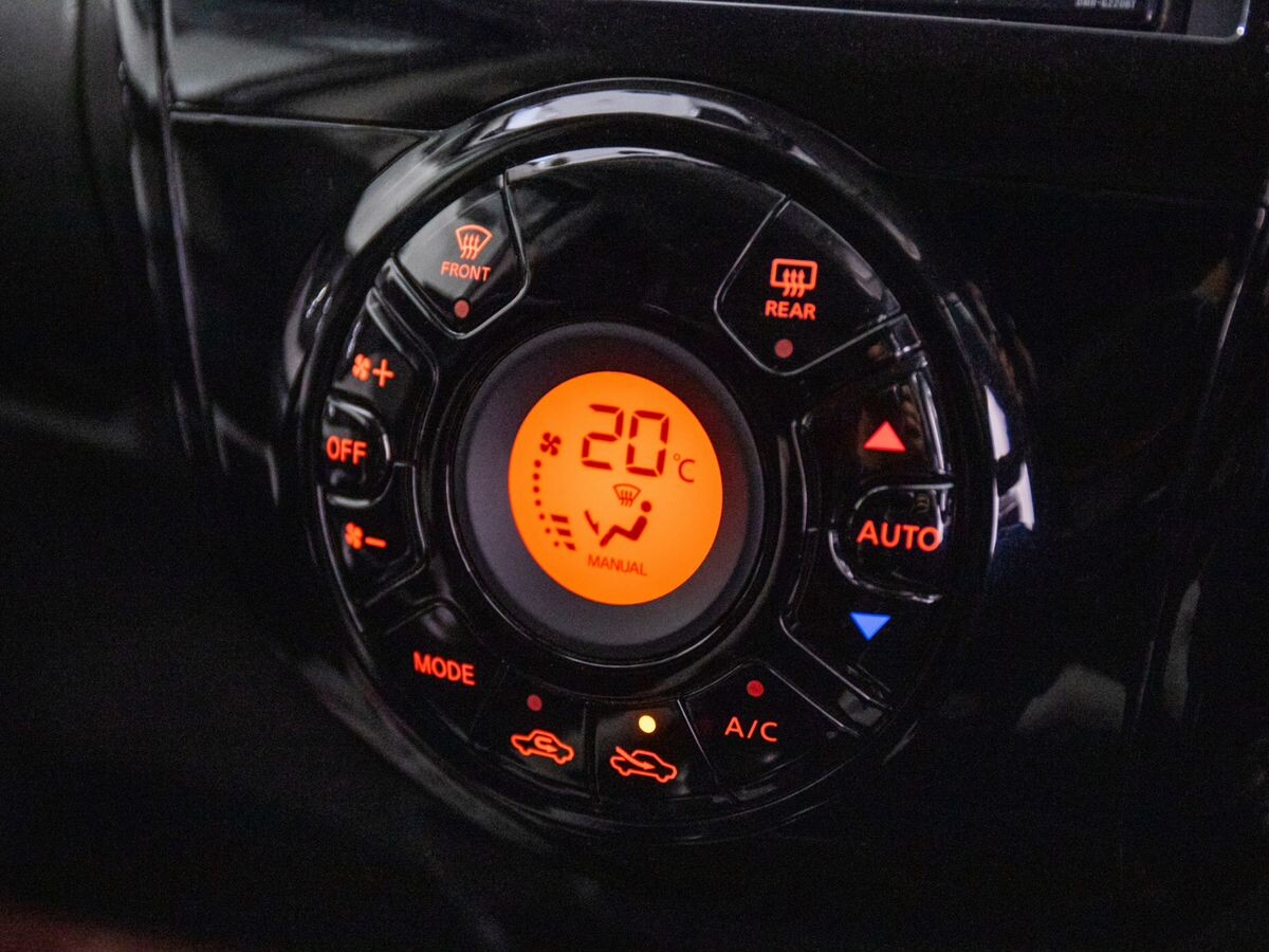 Nissan Note 2017 - фото автомобиля