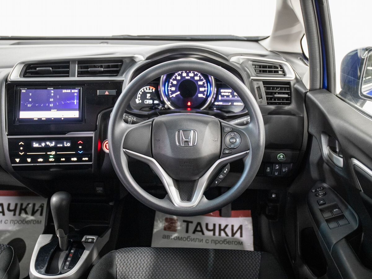 Honda Fit 2019 - фото автомобиля