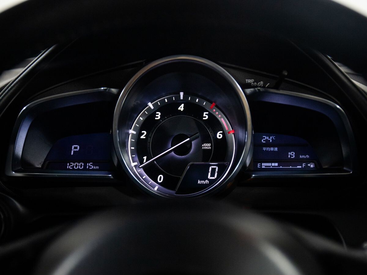 Mazda CX-3 2016 - фото автомобиля