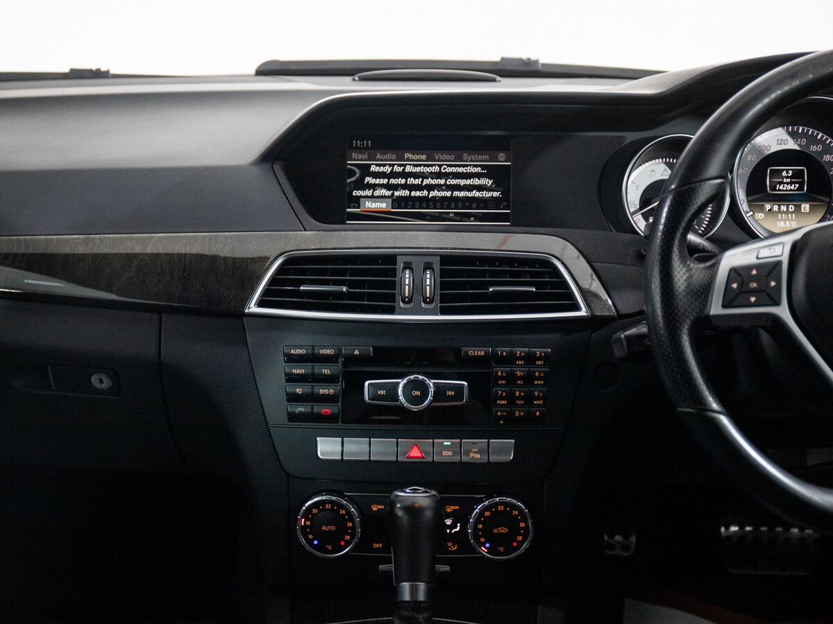 Mercedes-Benz C-Class 2012 - фото автомобиля