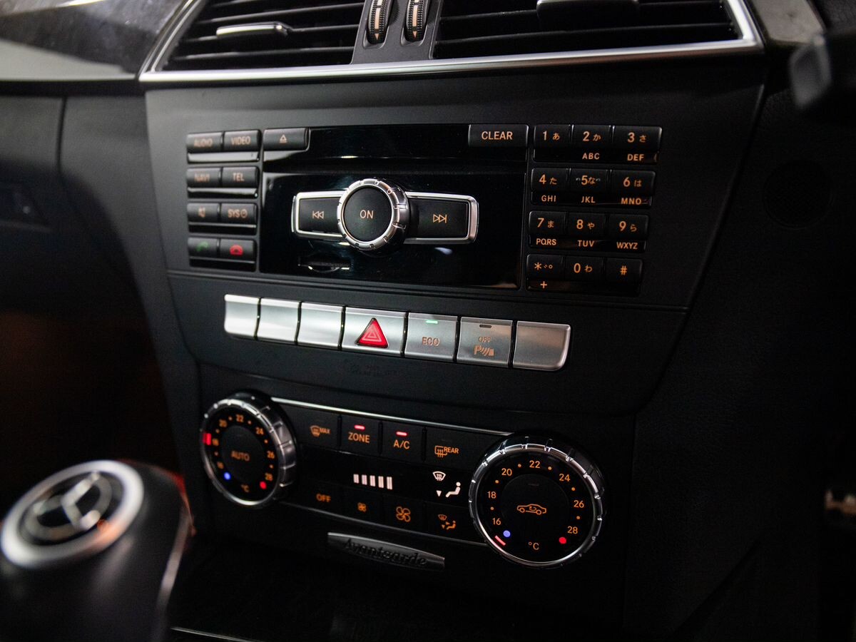 Mercedes-Benz C-Class 2012 - фото автомобиля