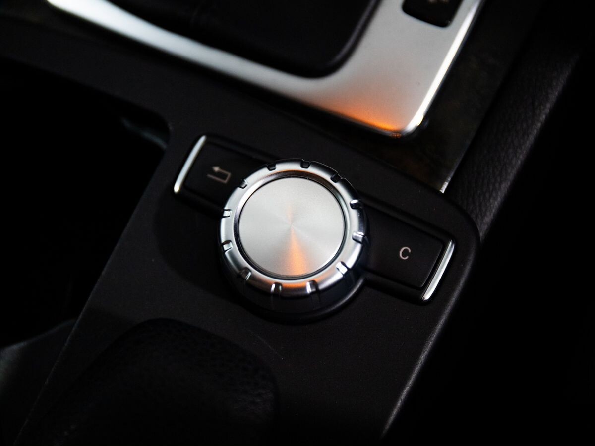 Mercedes-Benz C-Class 2012 - фото автомобиля