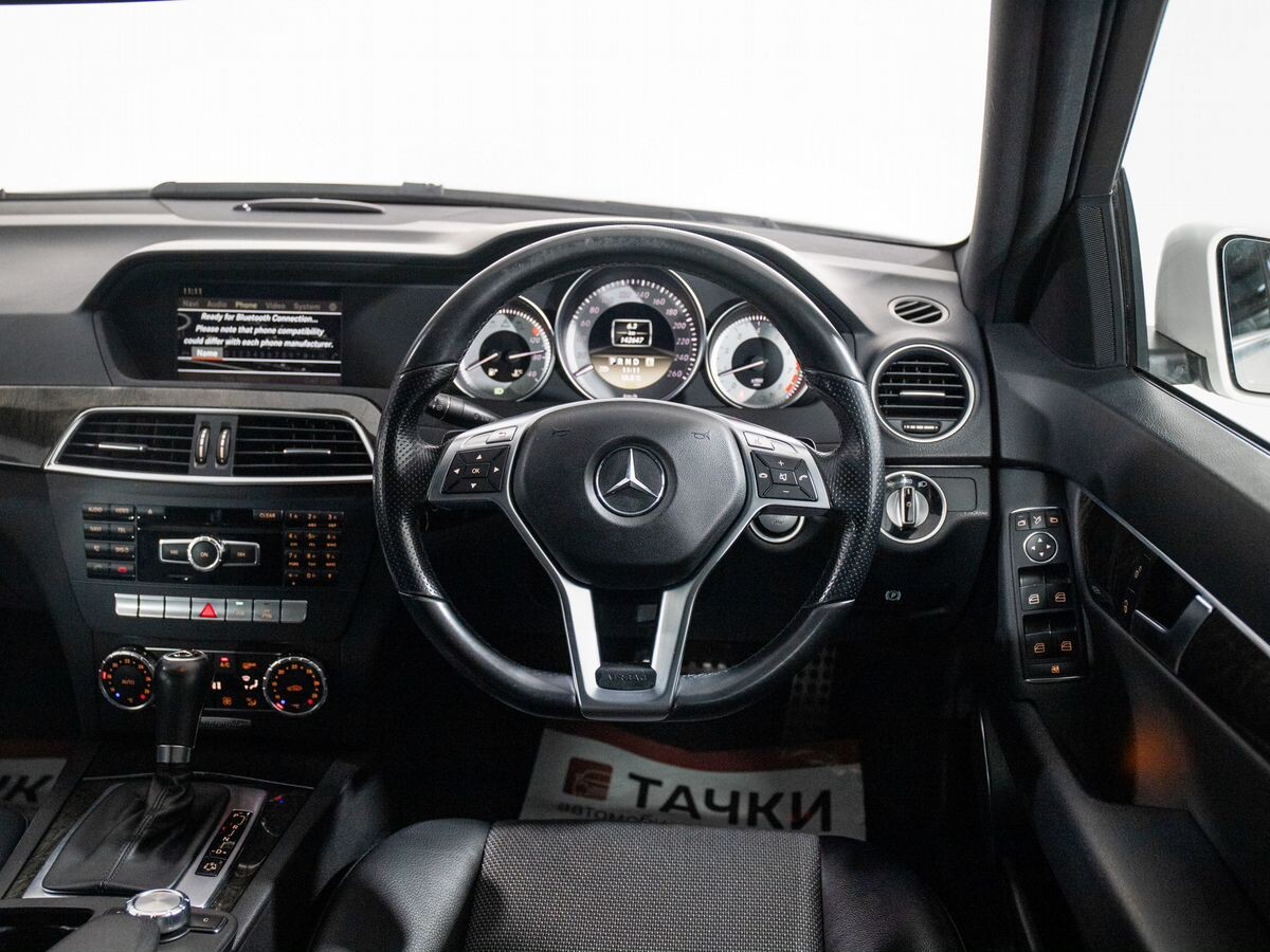 Mercedes-Benz C-Class 2012 - фото автомобиля