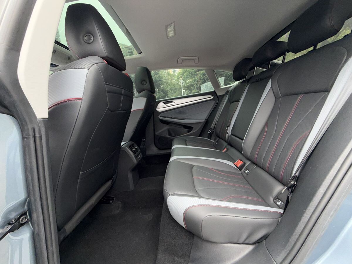 Volkswagen Lamando L 2022 - фото автомобиля