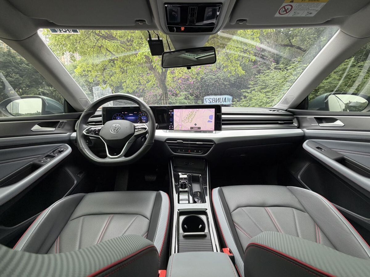 Volkswagen Lamando L 2022 - фото автомобиля