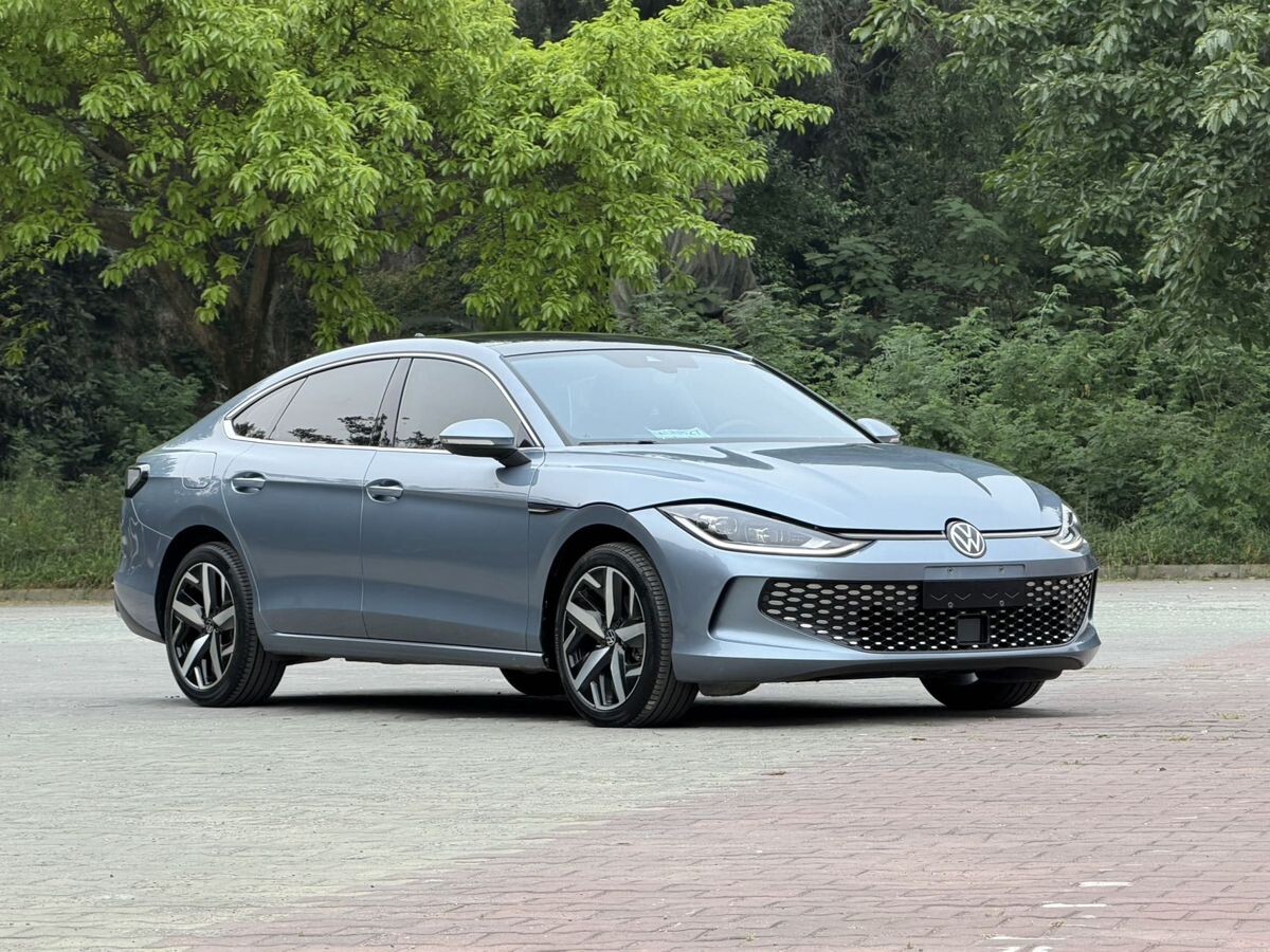 Volkswagen Lamando L 2022 - фото автомобиля