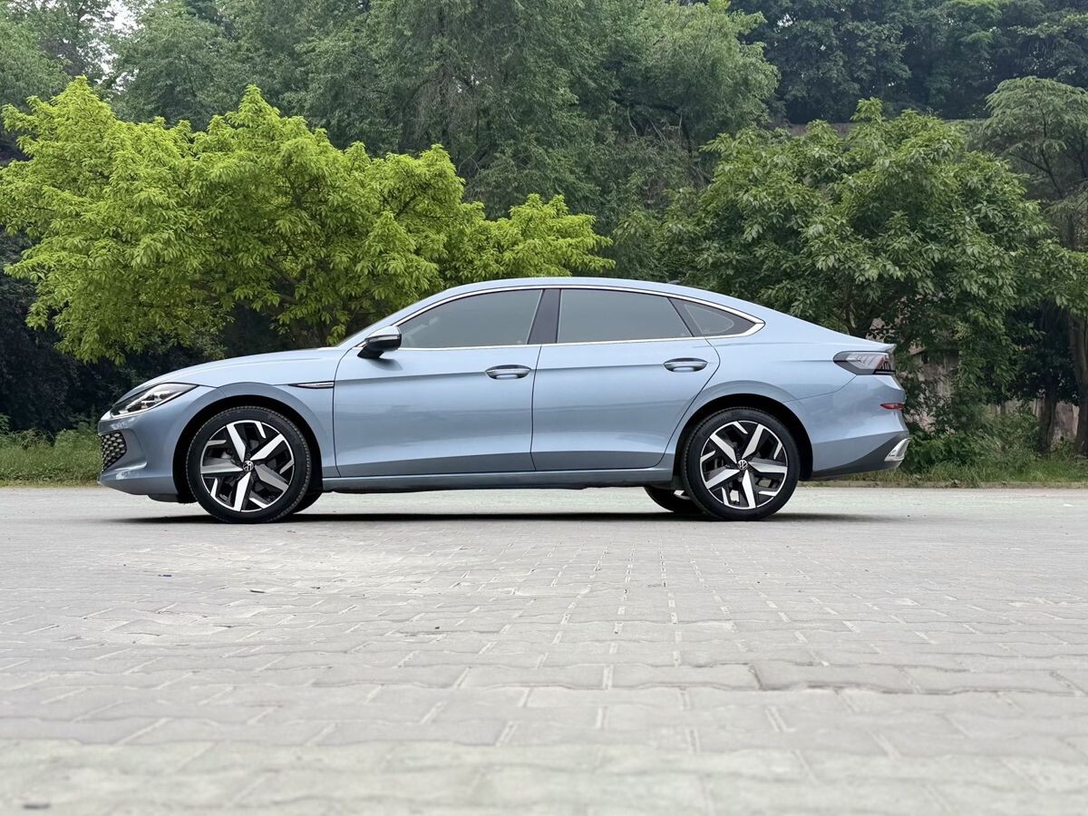 Volkswagen Lamando L 2022 - фото автомобиля