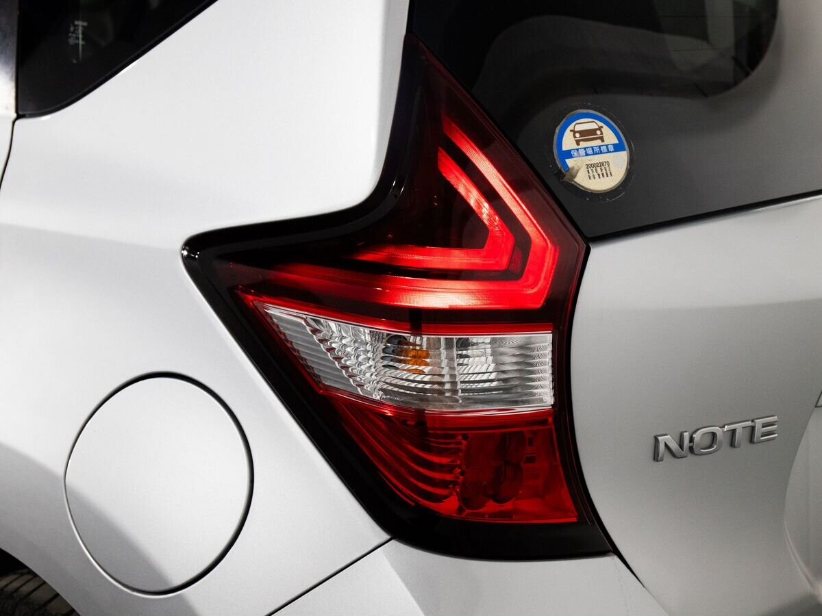 Nissan Note 2017 - фото автомобиля