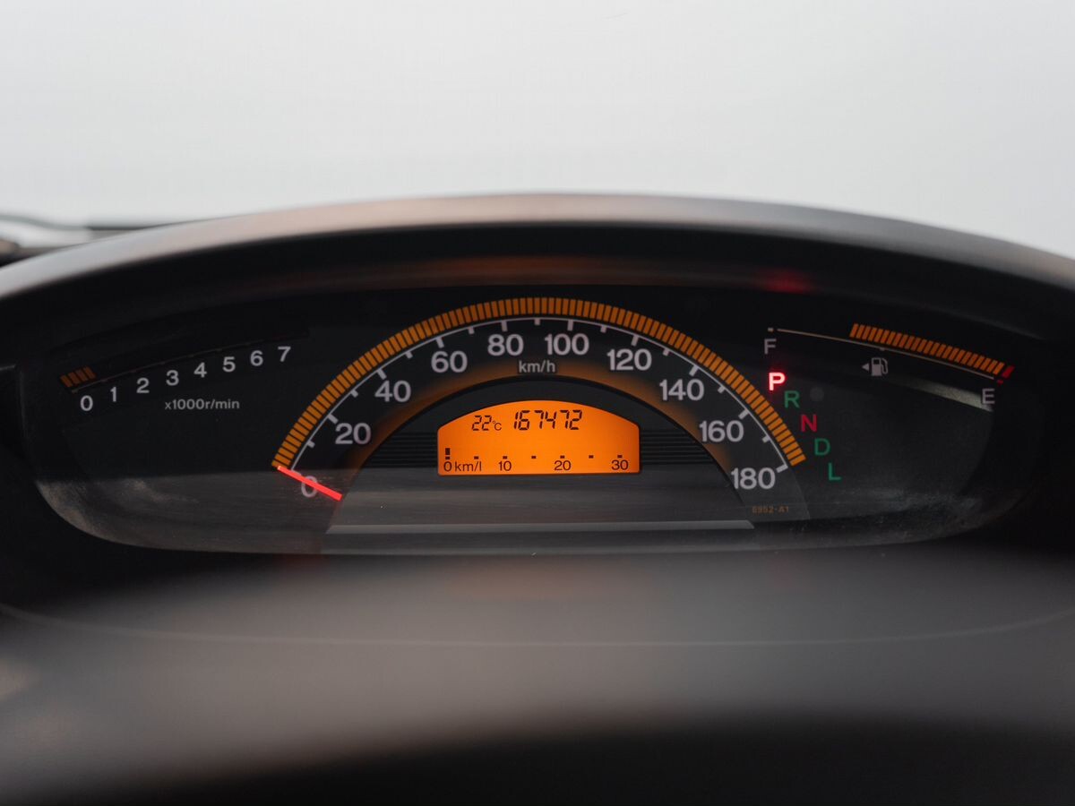 Honda Freed 2010 - фото автомобиля