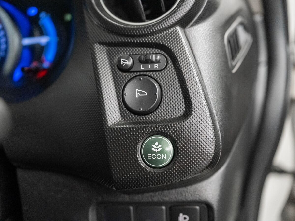 Honda Insight 2010 - фото автомобиля