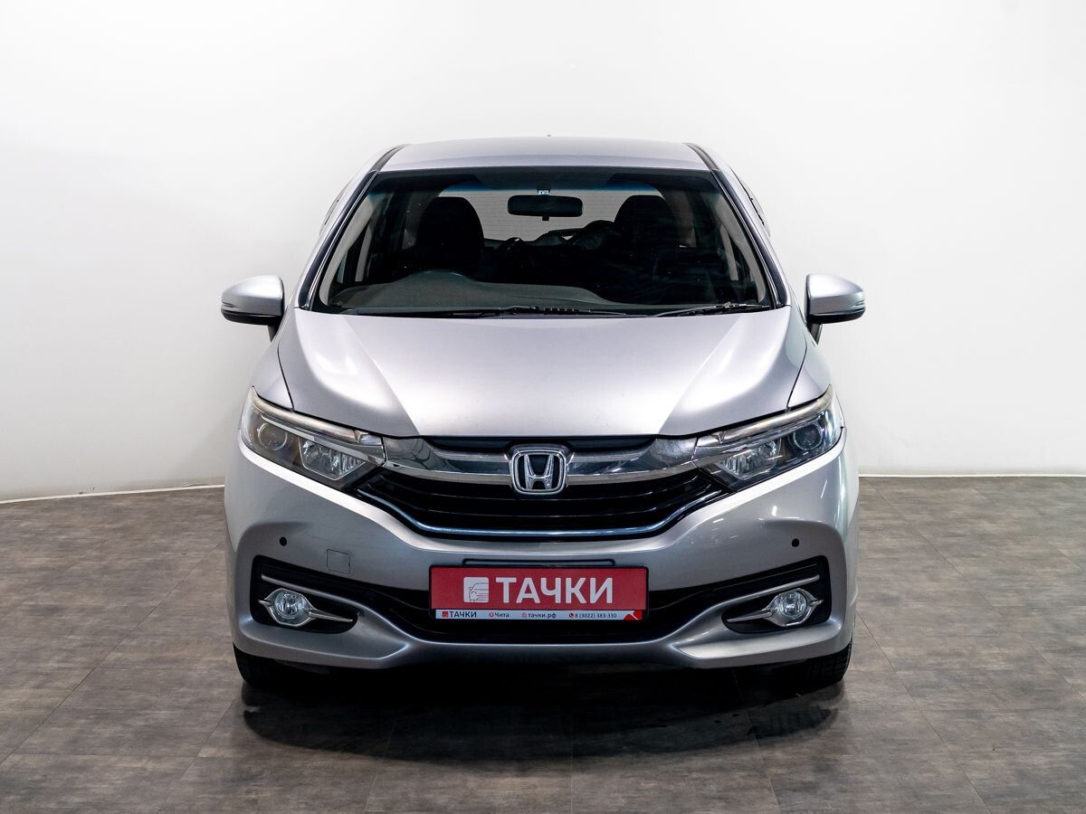 Honda Shuttle 2016 - фото автомобиля