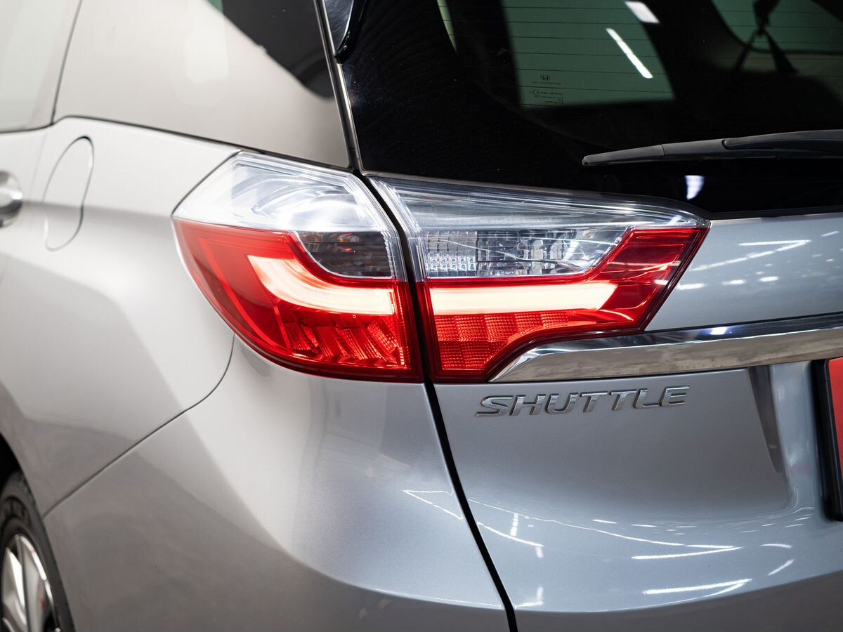 Honda Shuttle 2016 - фото автомобиля
