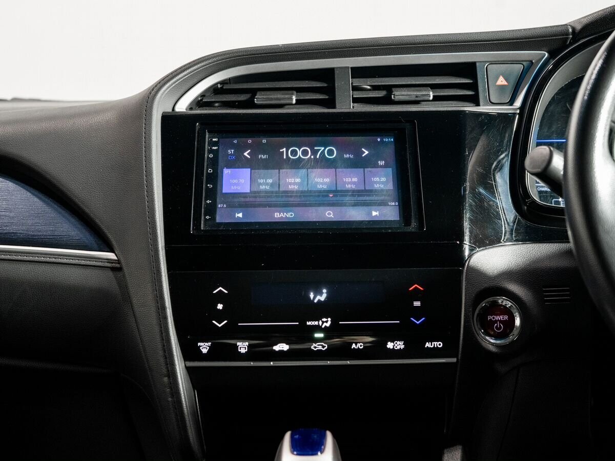 Honda Shuttle 2016 - фото автомобиля