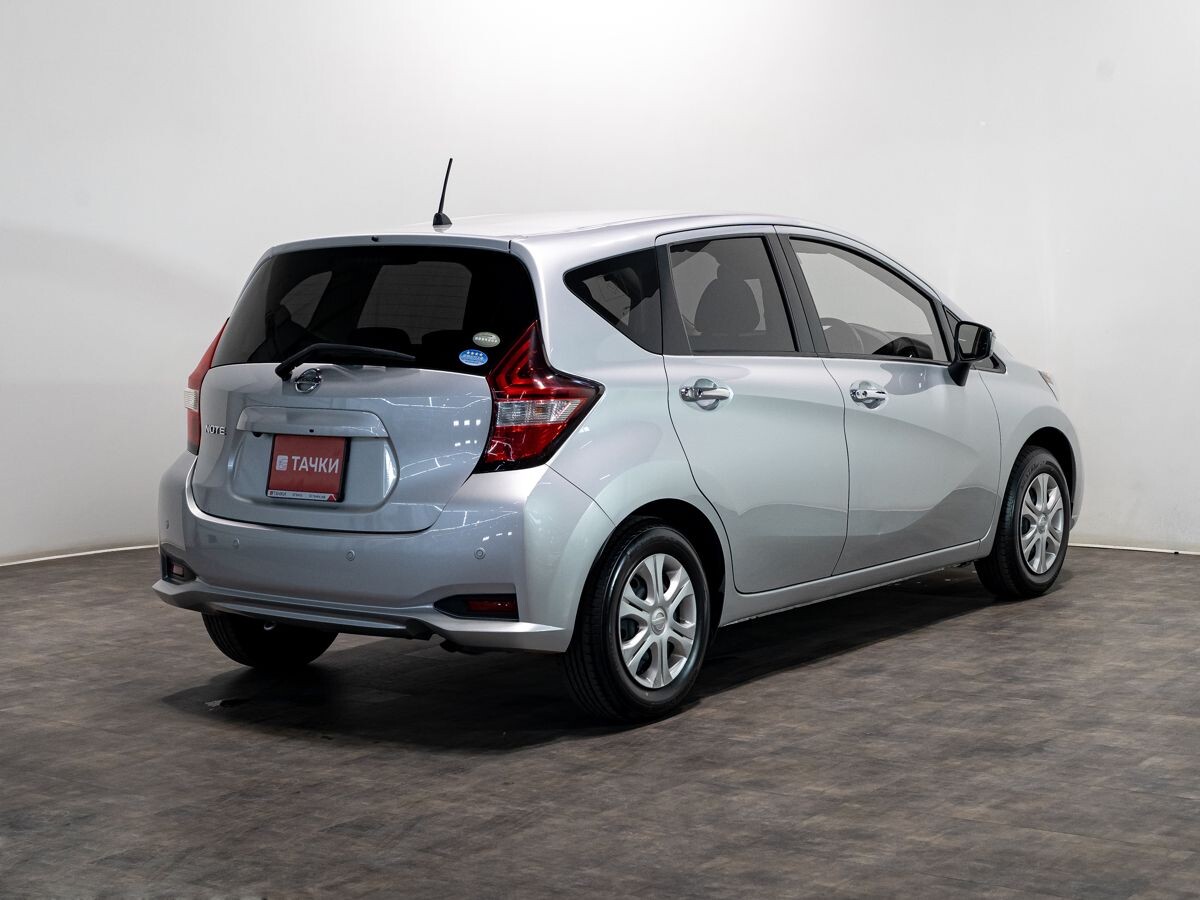 Nissan Note 2019 - фото автомобиля