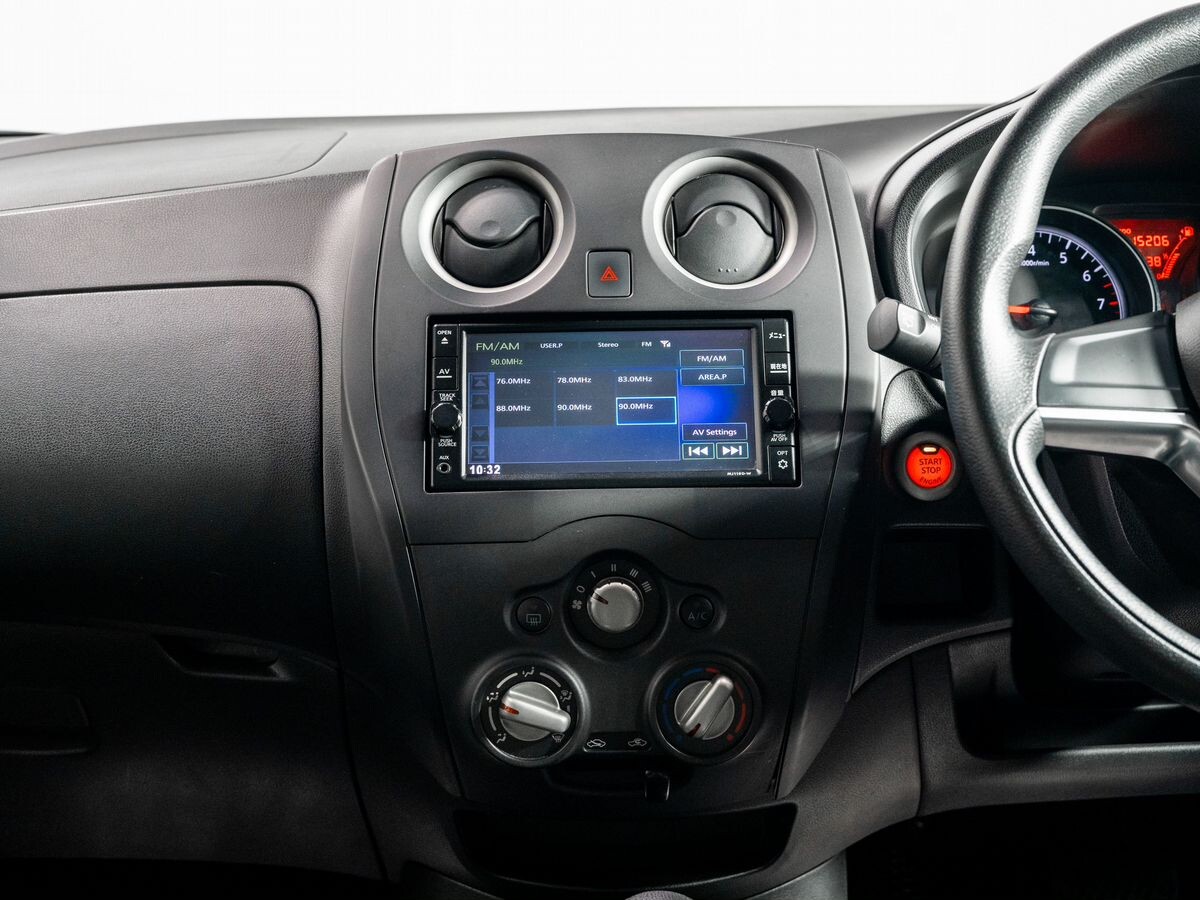 Nissan Note 2019 - фото автомобиля
