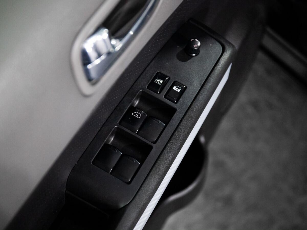 Nissan X-Trail 2008 - фото автомобиля