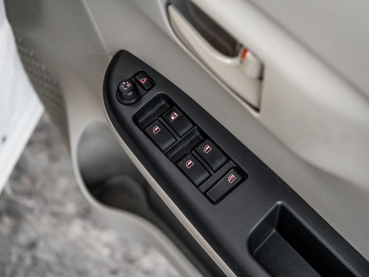 Toyota Passo 2018 - фото автомобиля