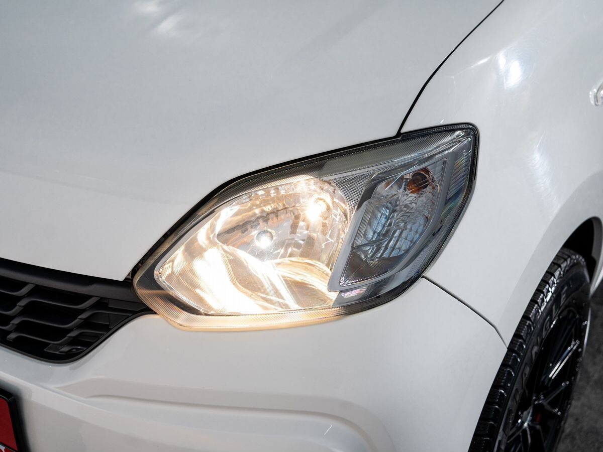 Toyota Passo 2018 - фото автомобиля