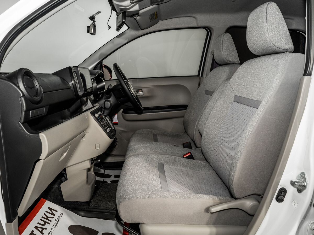 Toyota Passo 2018 - фото автомобиля