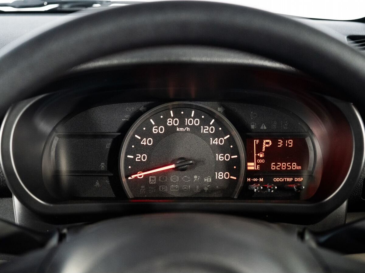 Toyota Passo 2018 - фото автомобиля
