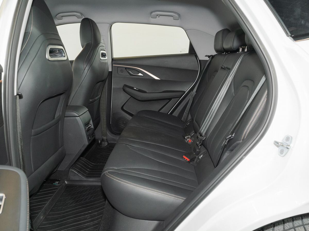 OMODA C5 2023 - фото автомобиля