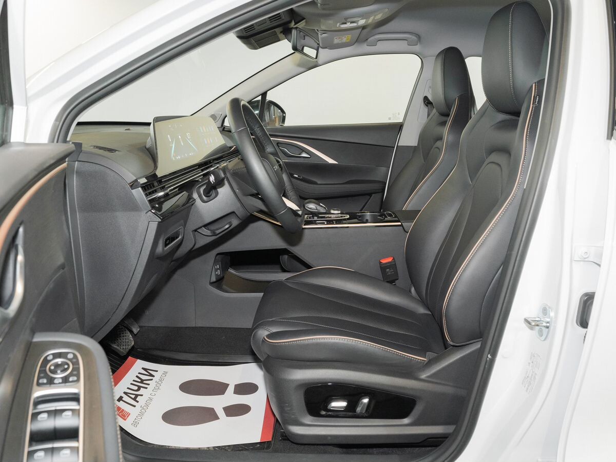 OMODA C5 2023 - фото автомобиля