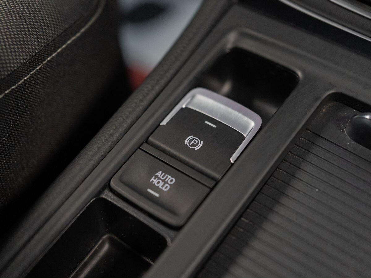 Volkswagen Golf 2013 - фото автомобиля