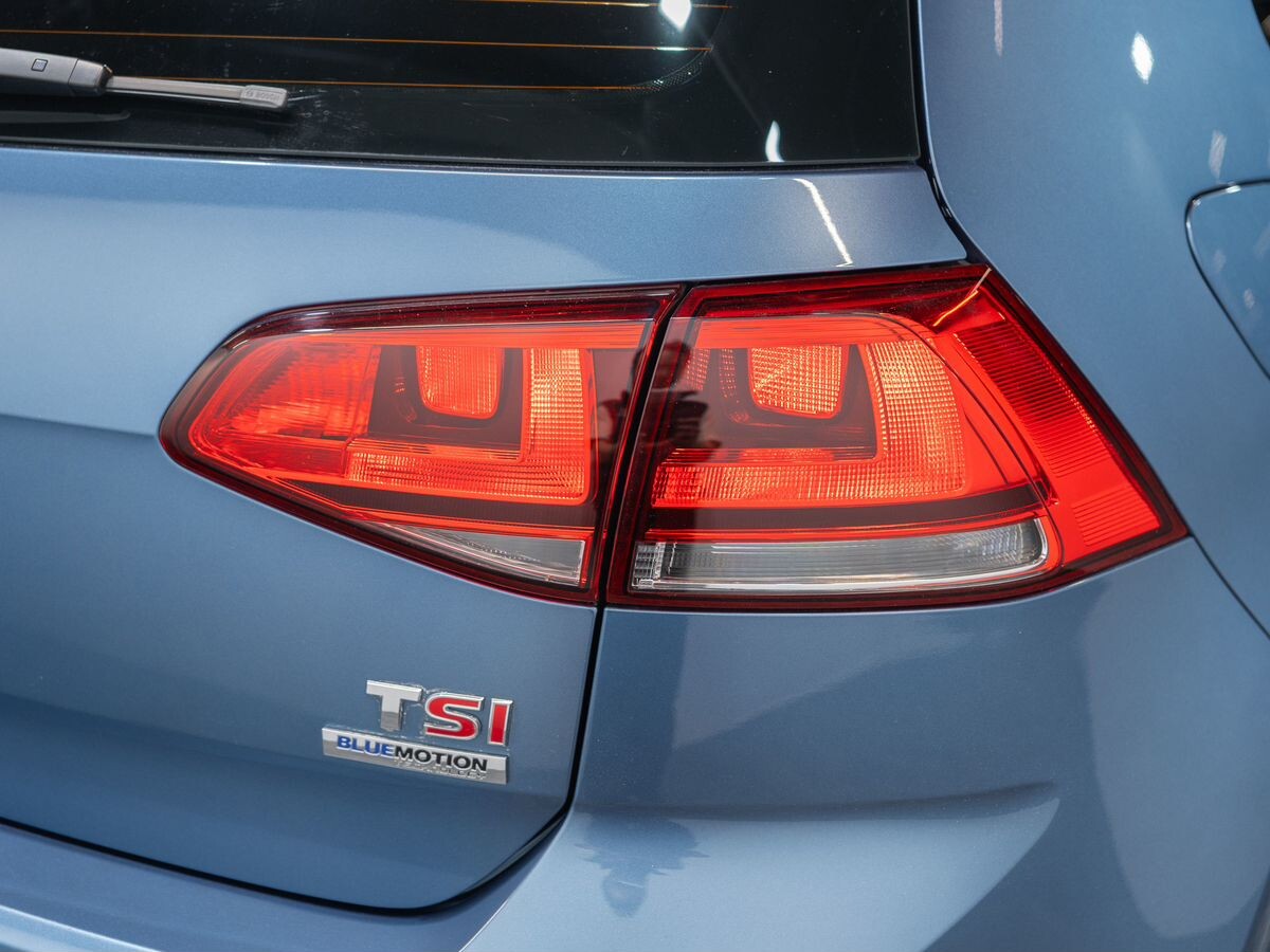 Volkswagen Golf 2013 - фото автомобиля