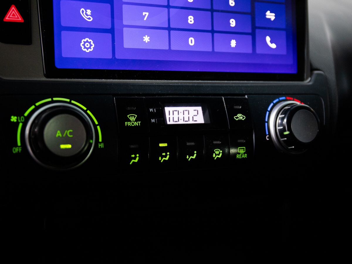 Toyota Land Cruiser Prado 2017 - фото автомобиля