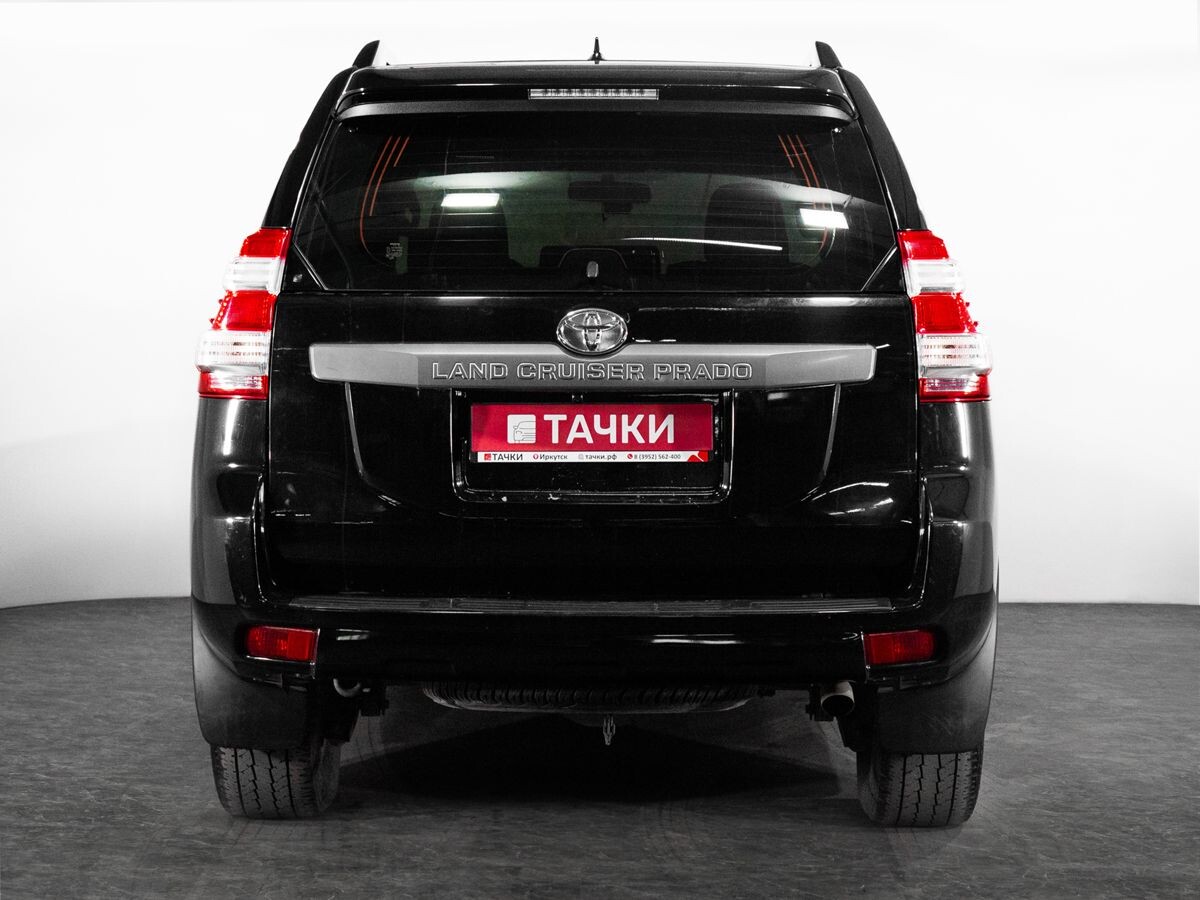 Toyota Land Cruiser Prado 2017 - фото автомобиля