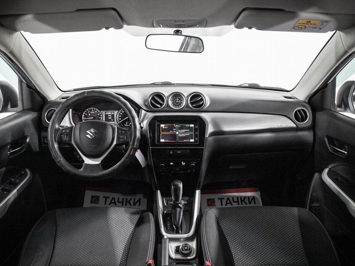 Suzuki Vitara 2018 - фото автомобиля